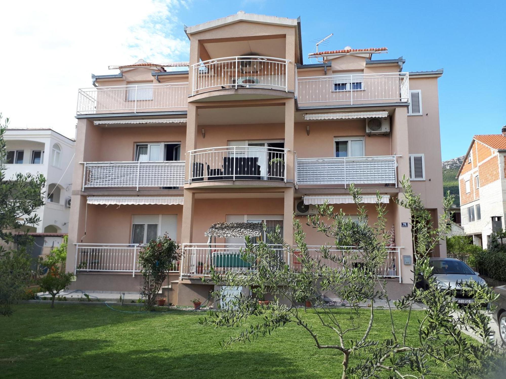 Apartment Aurora Kastela Exterior photo